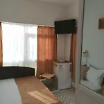 Pensiunea Scoika Steaguri 4* 넵툰